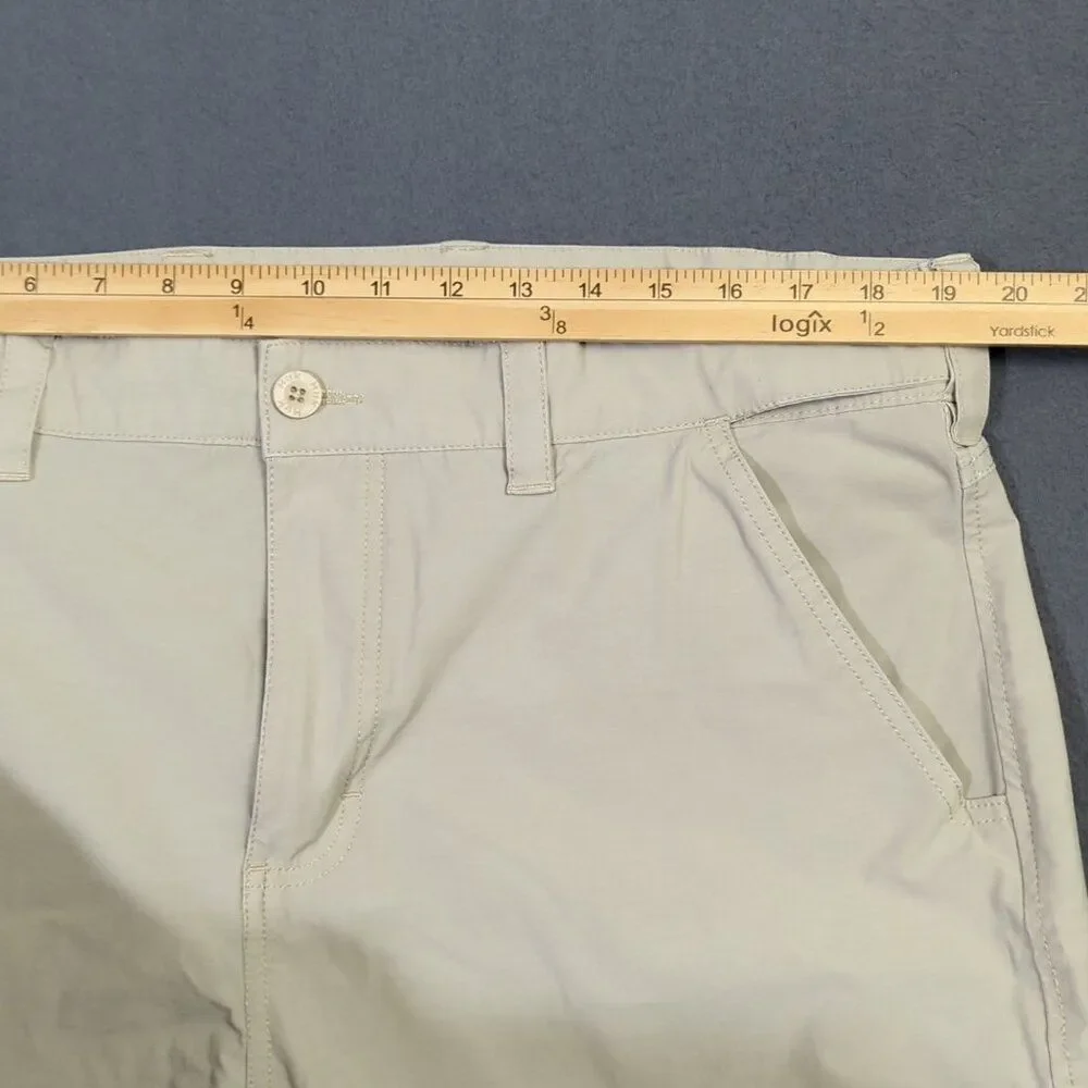 Huk Shorts Men's XL Beige Next Level 10.5 Short Fishing Outdoor Hiking